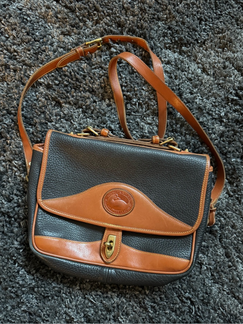 Dooney & Bourke vintage leather purse